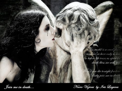 Whispers to angels.Modelo: Beatriz Navarro.